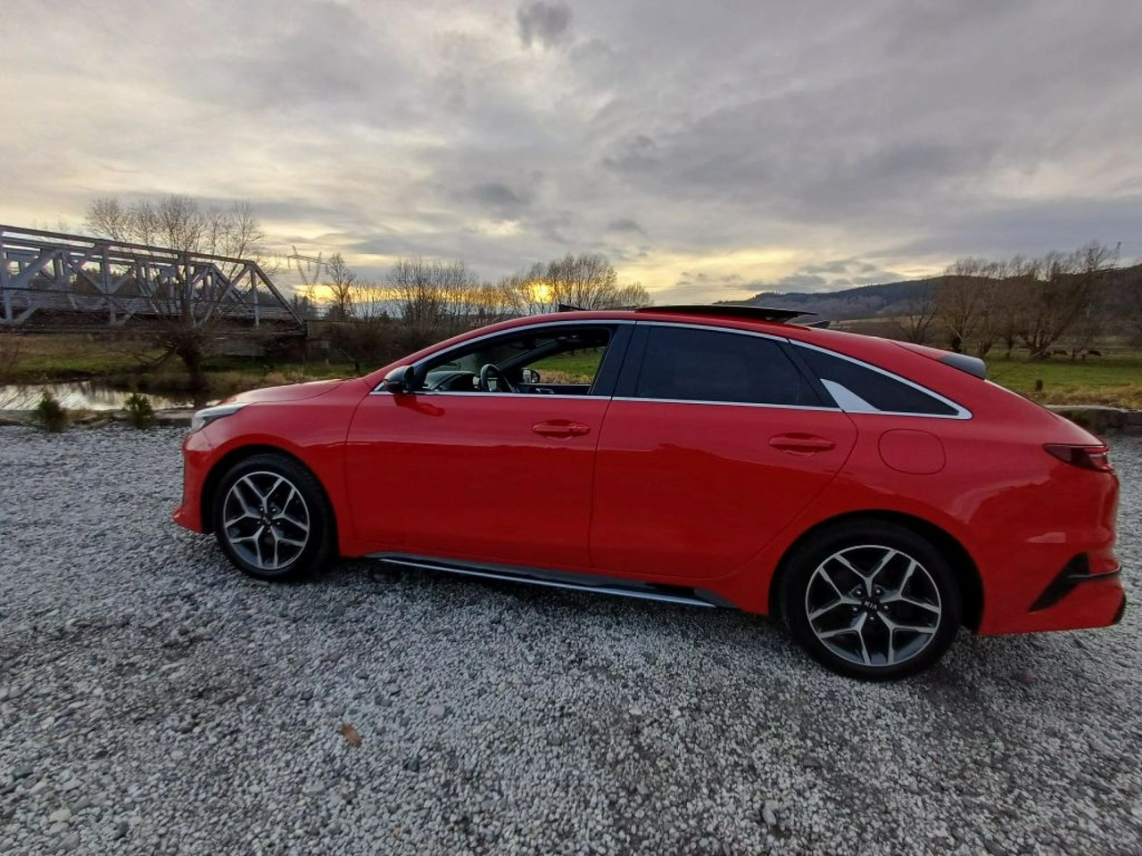 Kia Pro Cee'd - Zdjęcie 16