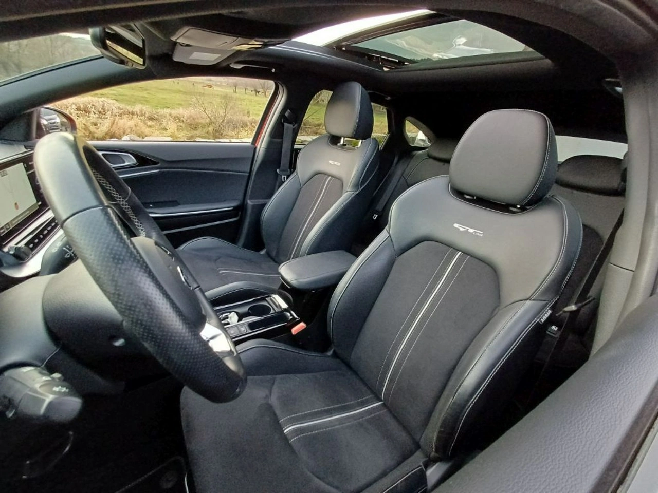 Kia Pro Cee'd - Zdjęcie 17