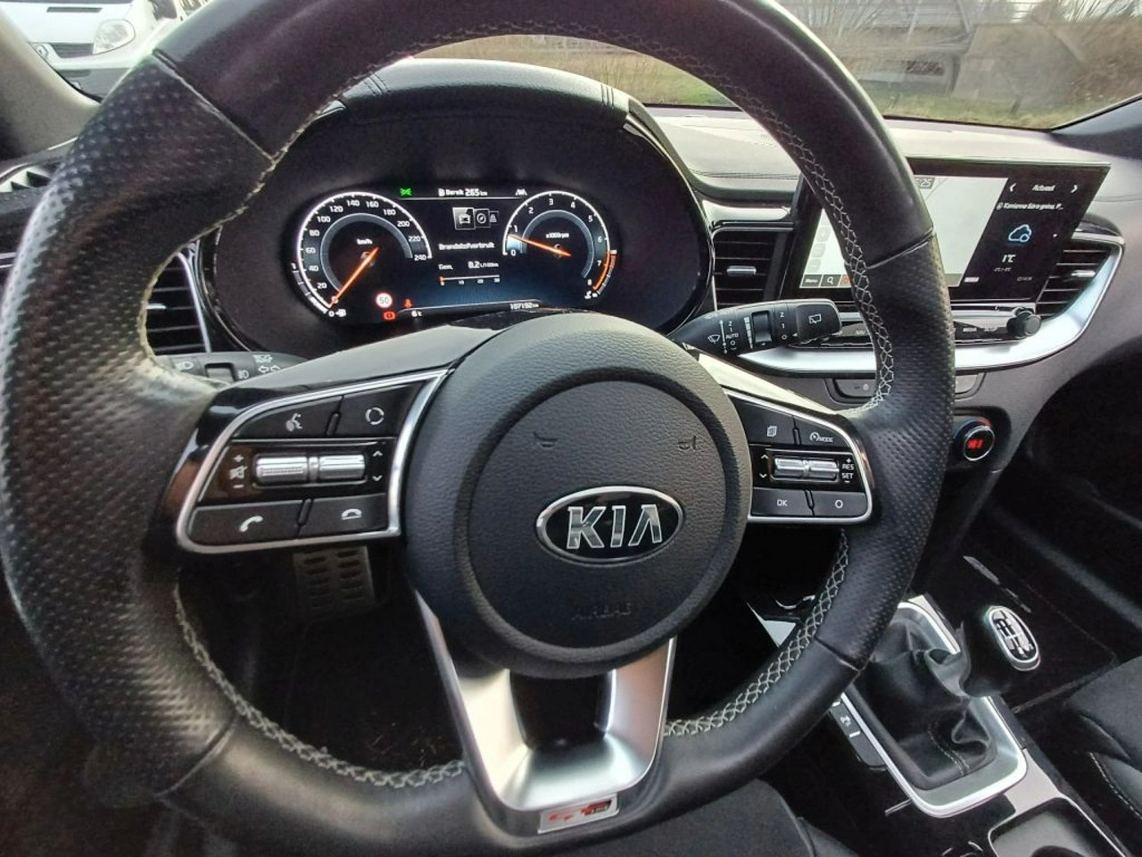 Kia Pro Cee'd - Zdjęcie 18
