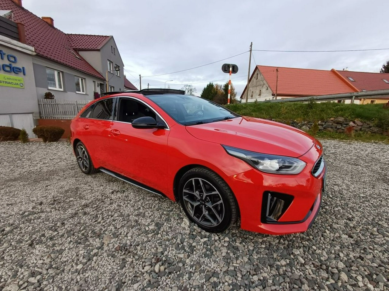 Kia Pro Cee'd - Zdjęcie 8