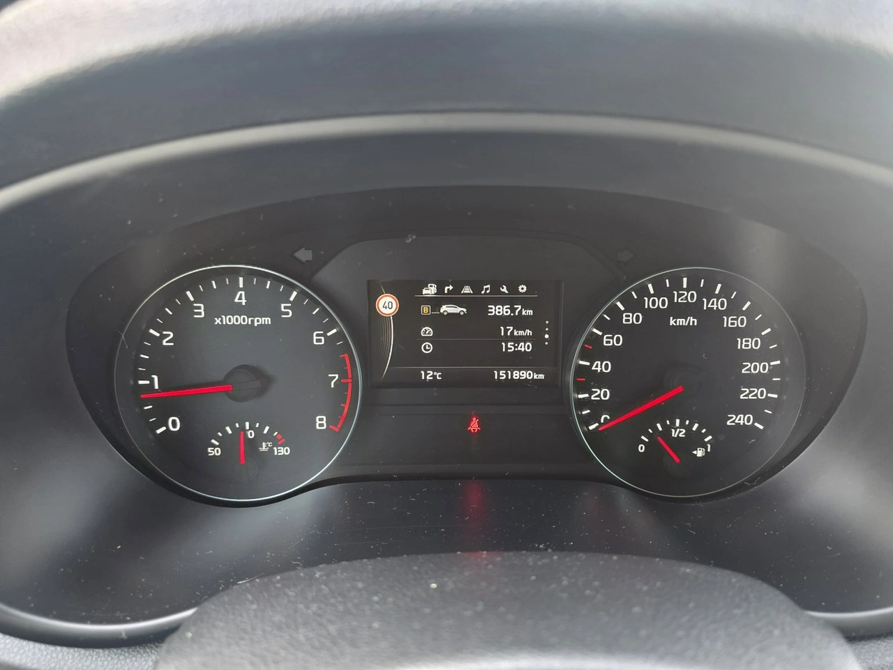 Kia Sportage - Zdjęcie 13