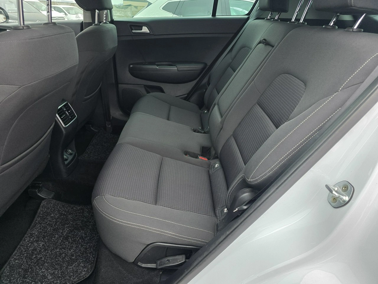 Kia Sportage - Zdjęcie 20