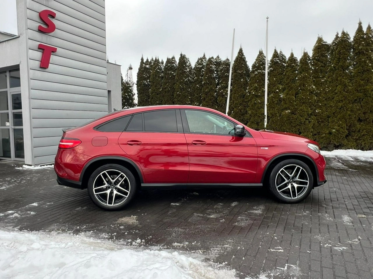 Mercedes GLE 43 AMG - Zdjęcie 4