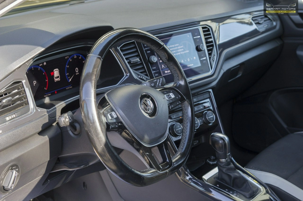 Volkswagen T-Roc - Zdjęcie 16