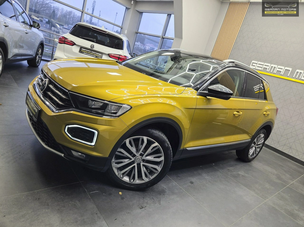 Volkswagen T-Roc - Zdjęcie 16
