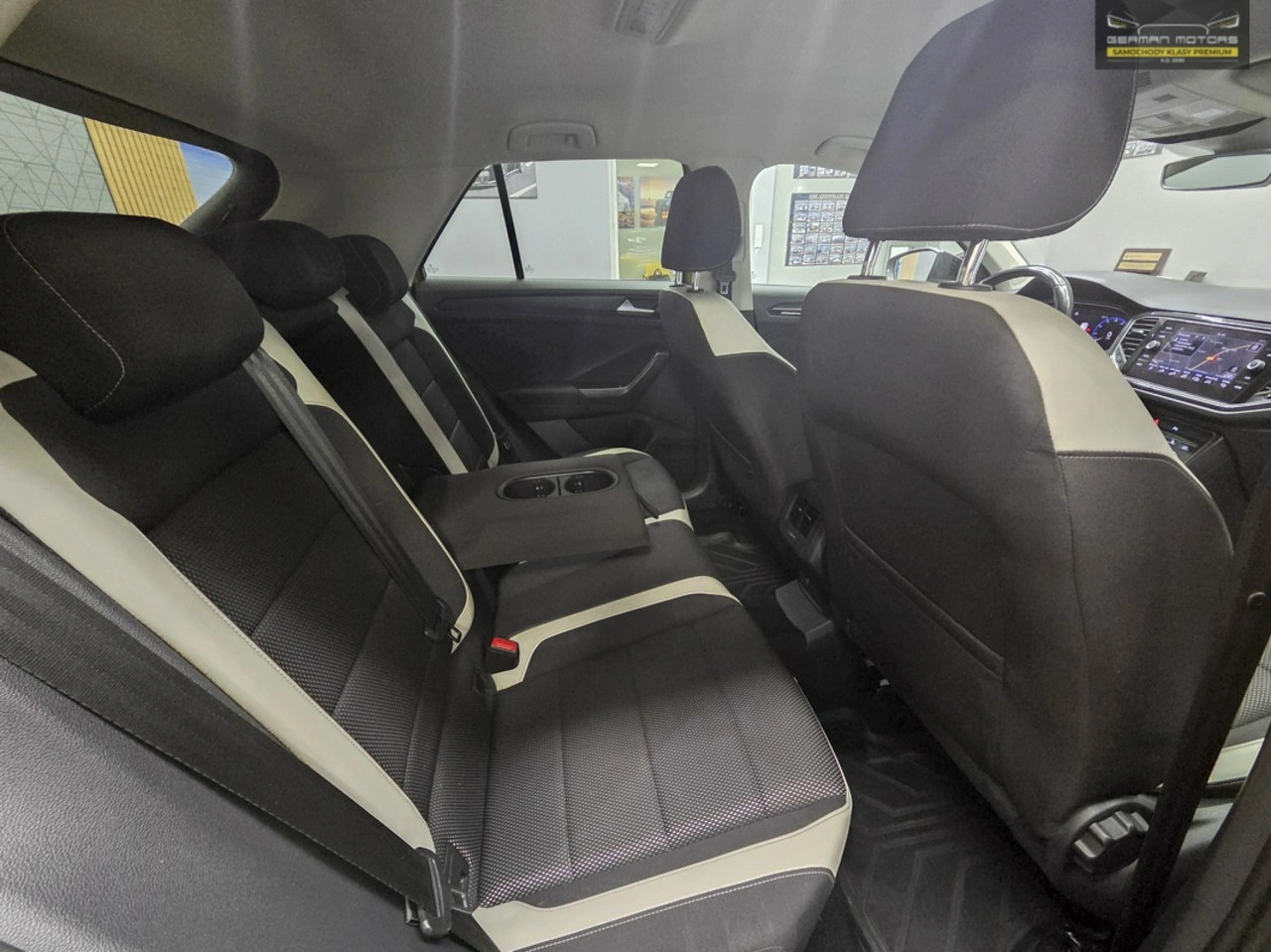 Volkswagen T-Roc - Zdjęcie 23