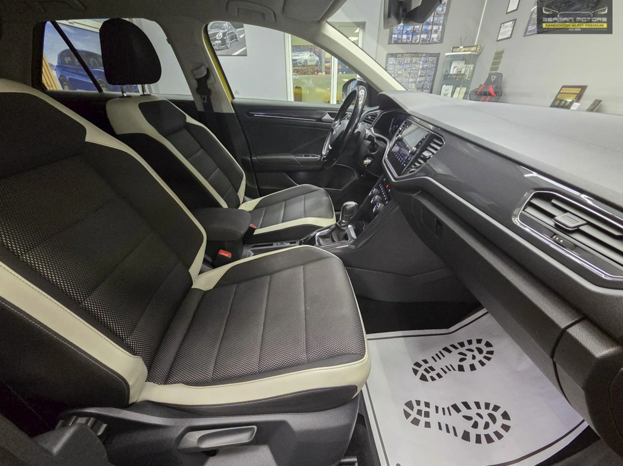 Volkswagen T-Roc - Zdjęcie 25