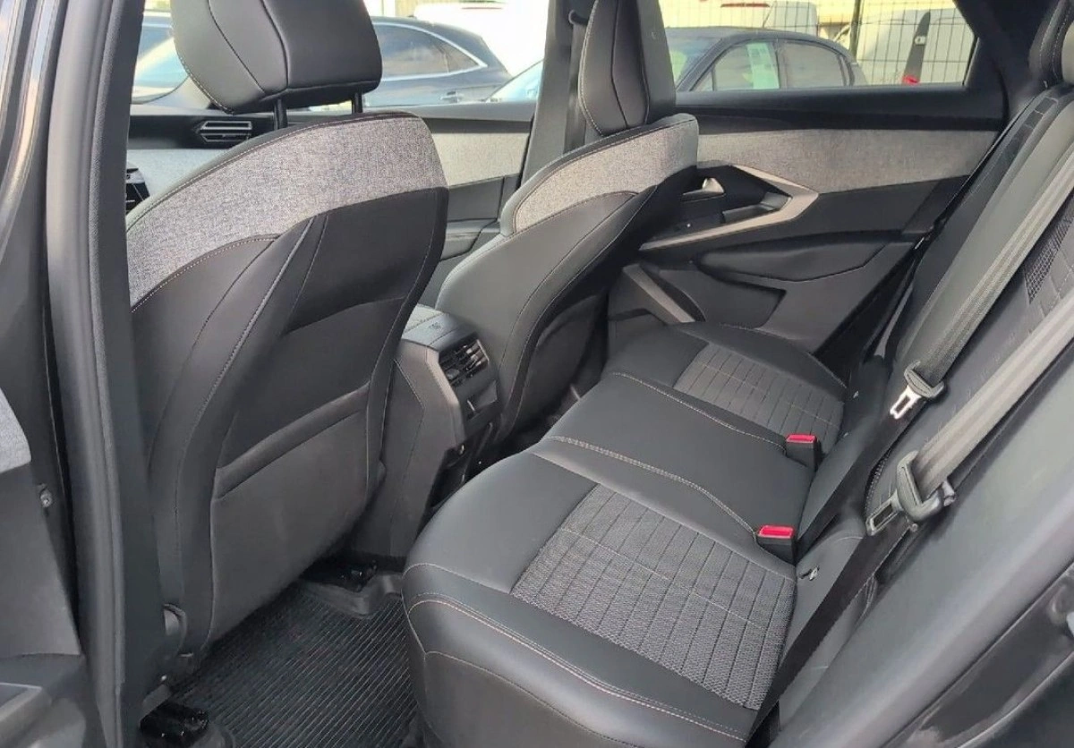 Peugeot 3008 - Zdjęcie 10