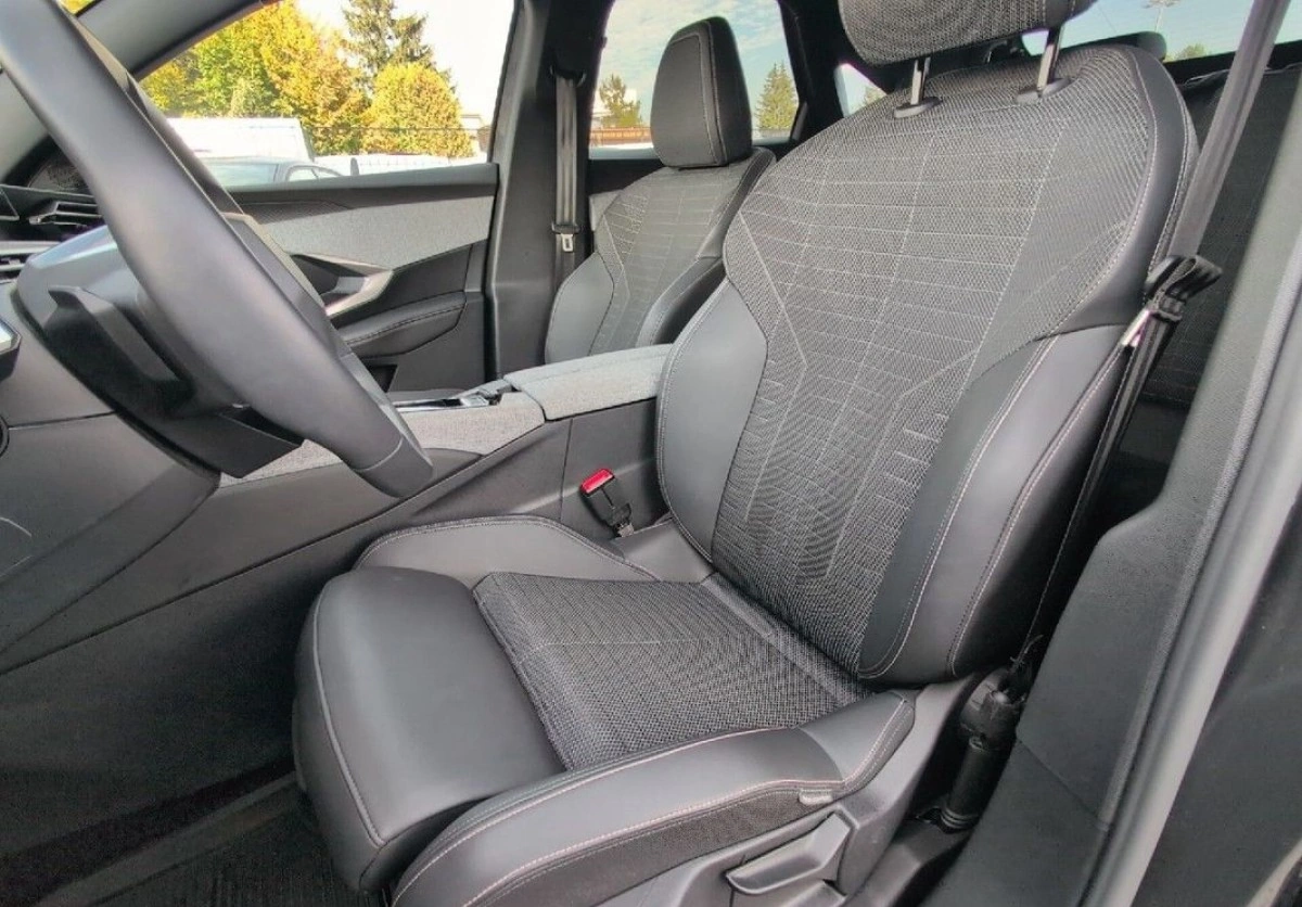 Peugeot 3008 - Zdjęcie 30