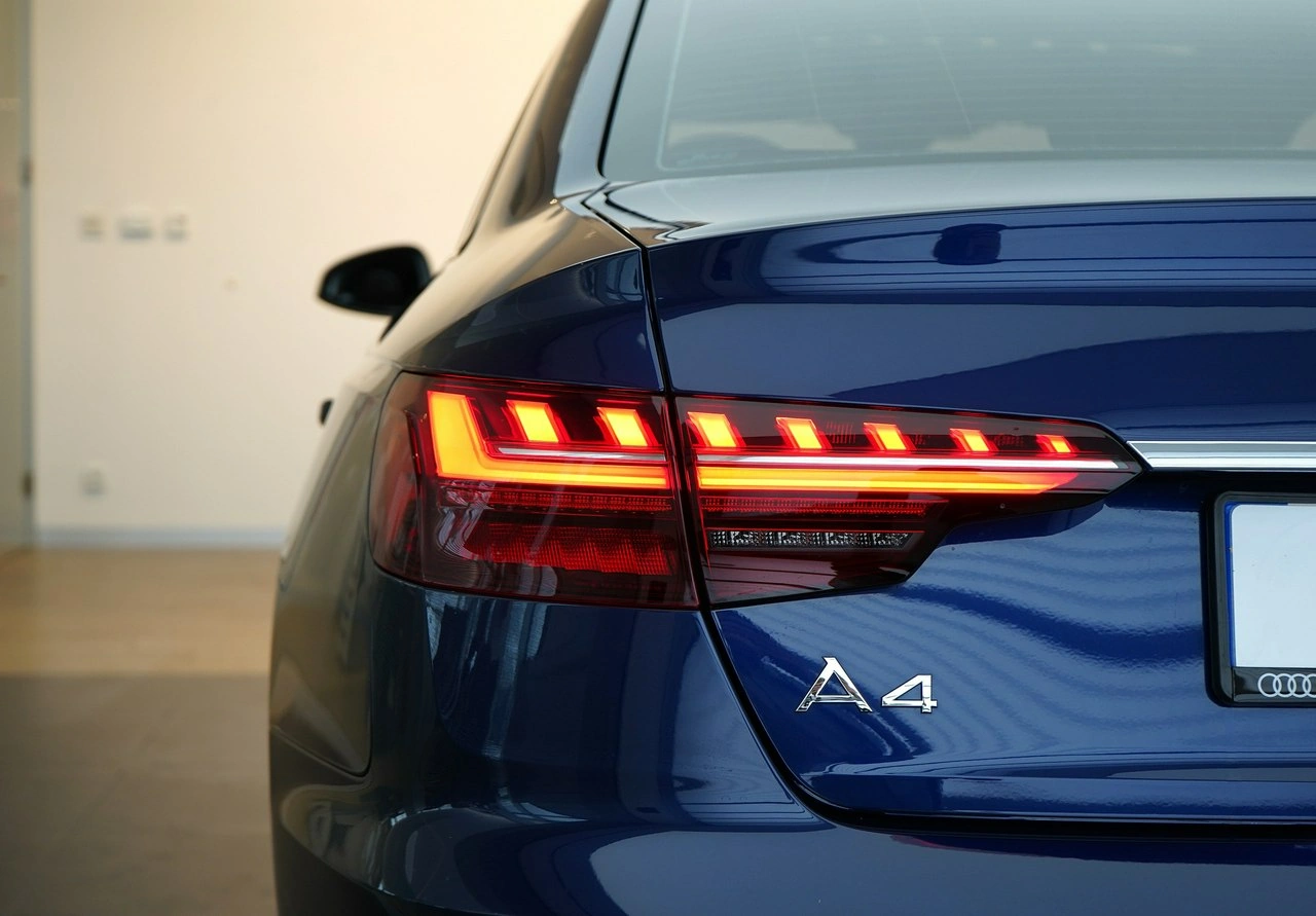 Audi A4 - Zdjęcie 9