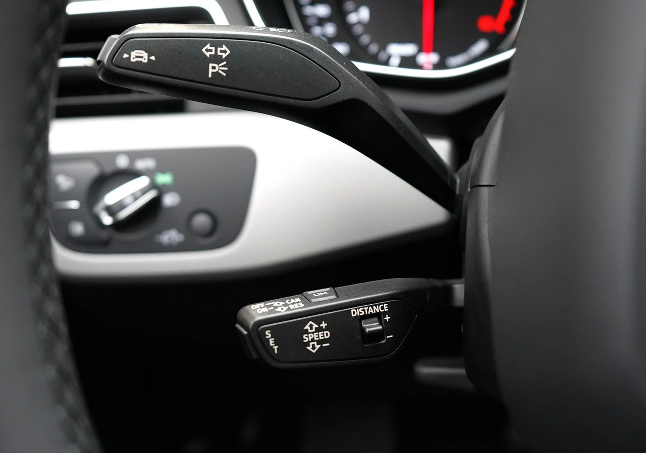 Audi A4 - Zdjęcie 19