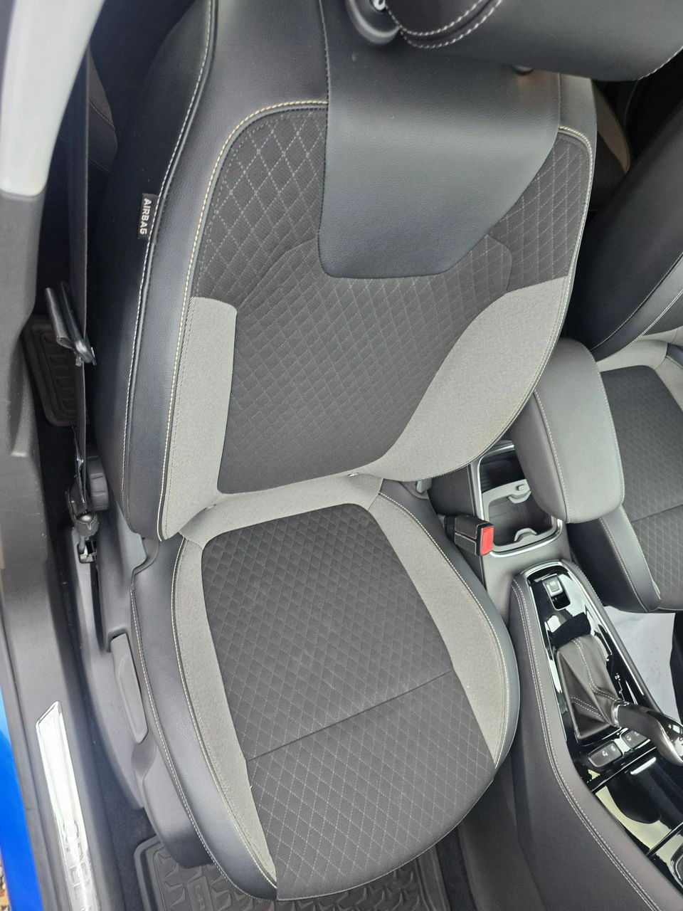 Opel Grandland X - Zdjęcie 22