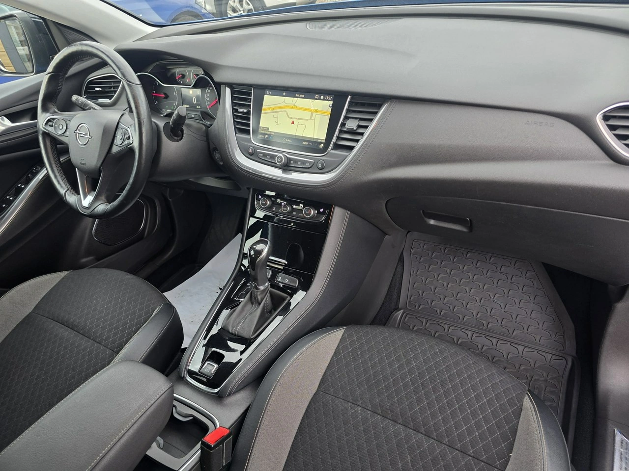 Opel Grandland X - Zdjęcie 23