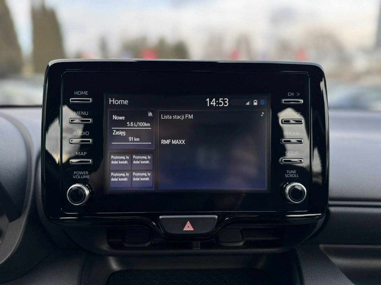 Toyota Yaris - Zdjęcie 27