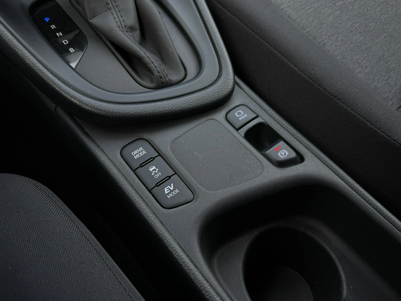 Toyota Yaris - Zdjęcie 29