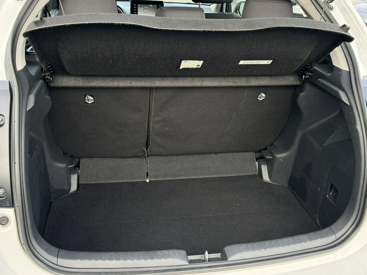 Toyota Yaris - Zdjęcie 10