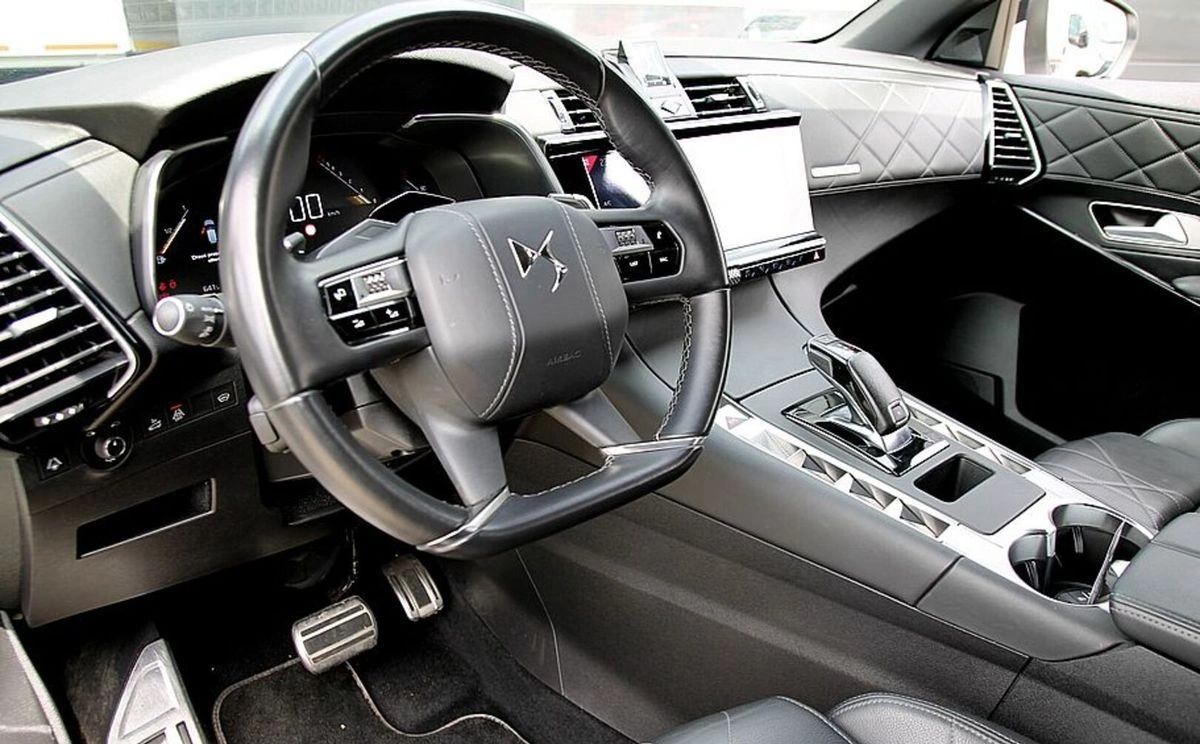 DS Automobiles DS 7 Crossback - Zdjęcie 4