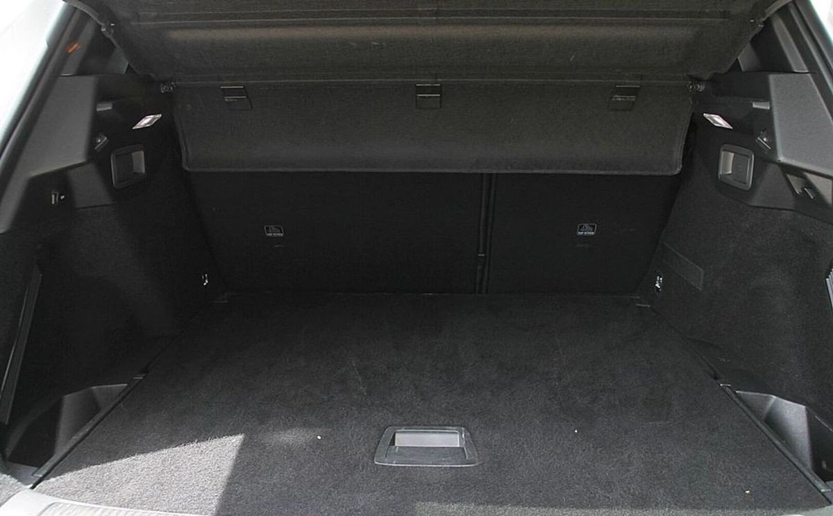 DS Automobiles DS 7 Crossback - Zdjęcie 17