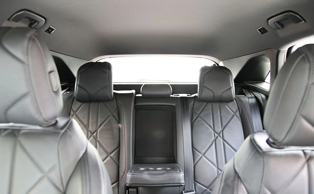 DS Automobiles DS 7 Crossback - Zdjęcie 33