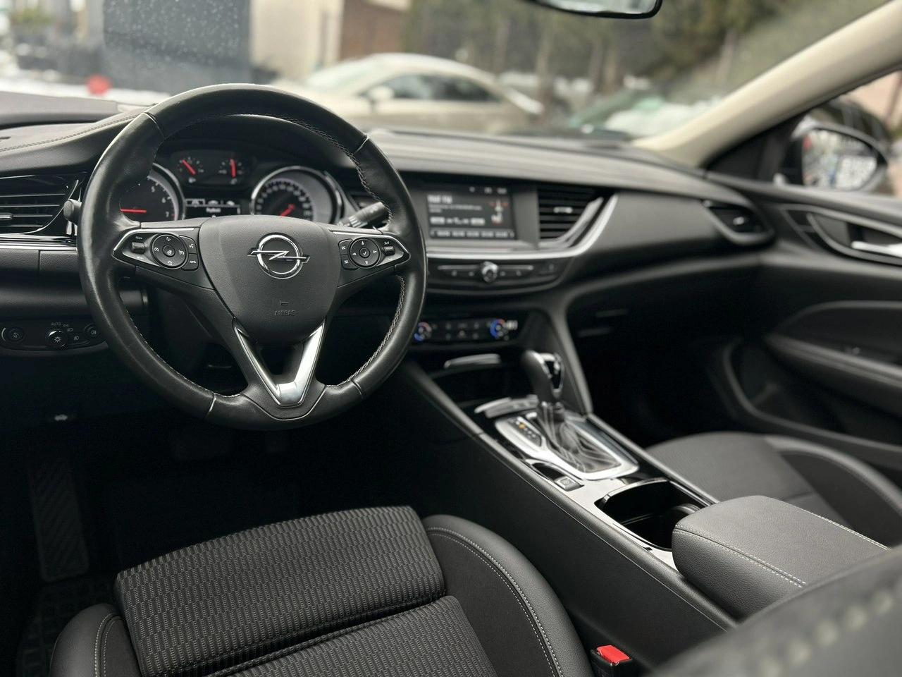 Opel Insignia - Zdjęcie 13