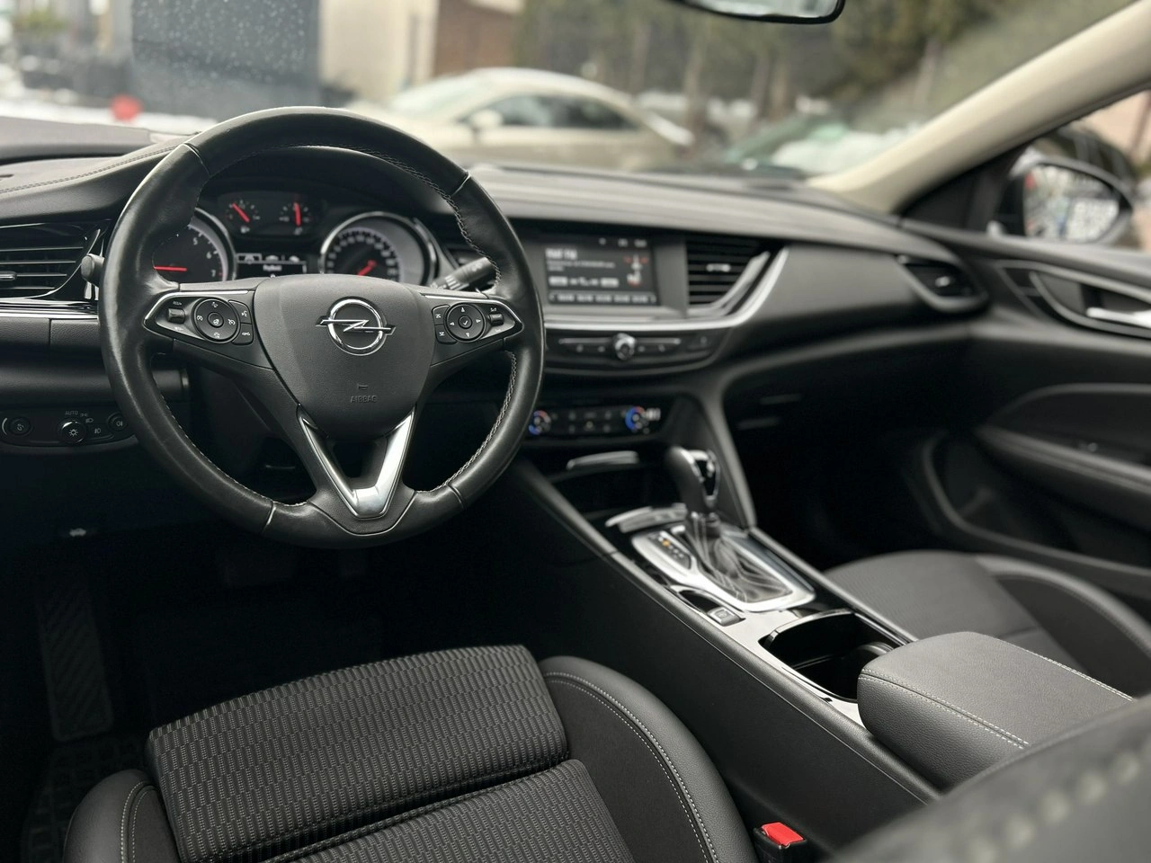 Opel Insignia - Zdjęcie 13