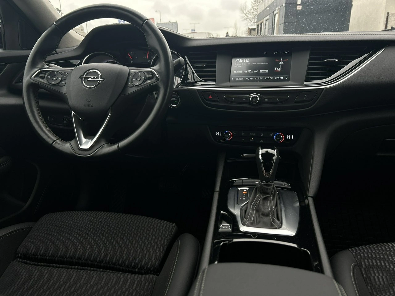 Opel Insignia - Zdjęcie 15