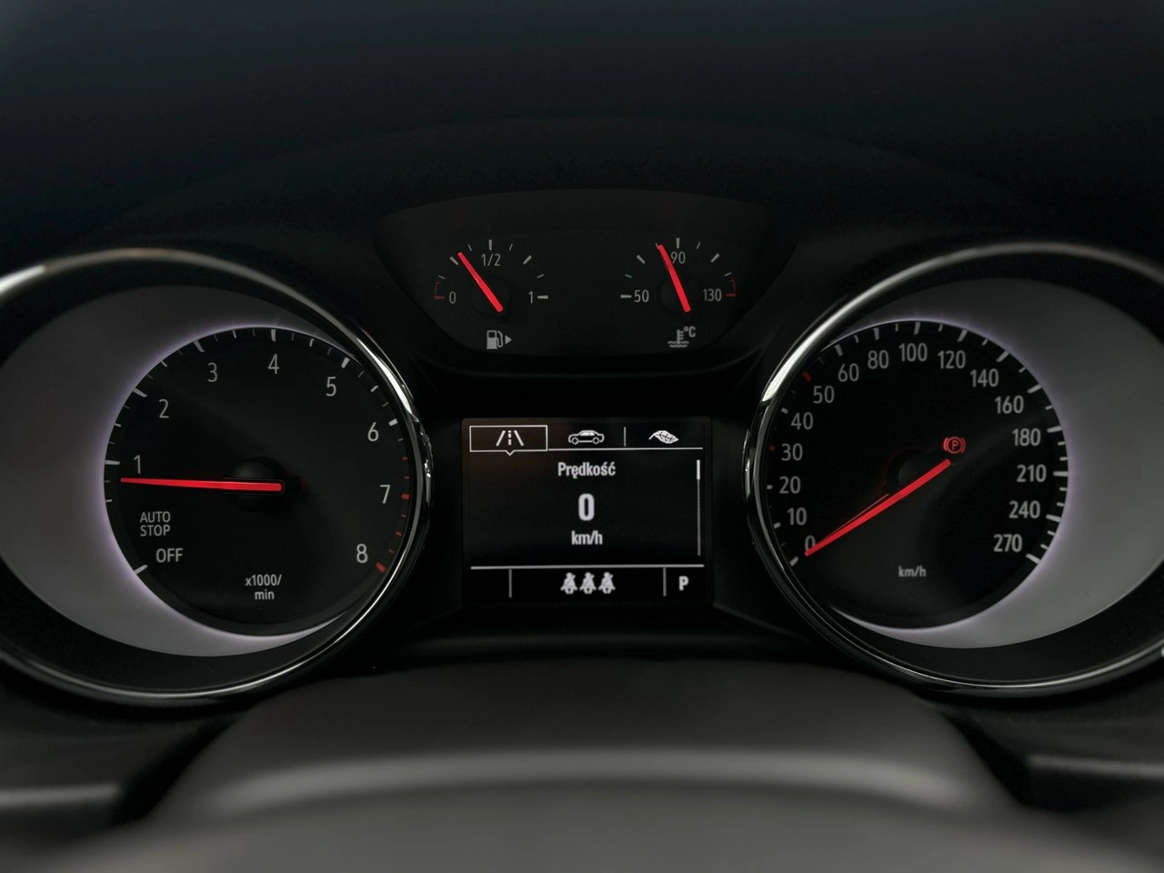 Opel Insignia - Zdjęcie 21