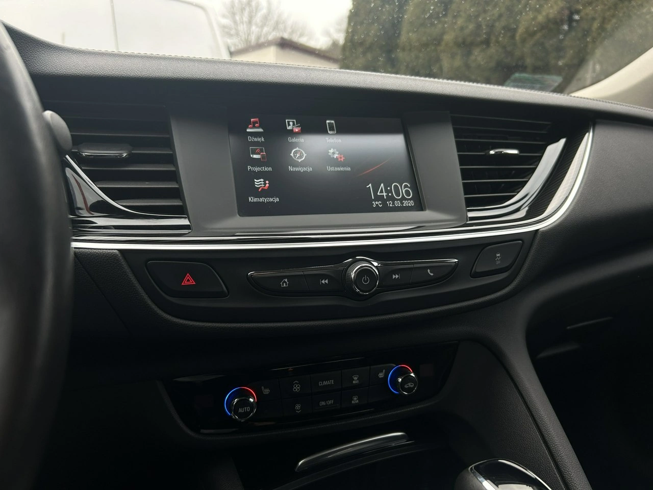 Opel Insignia - Zdjęcie 22