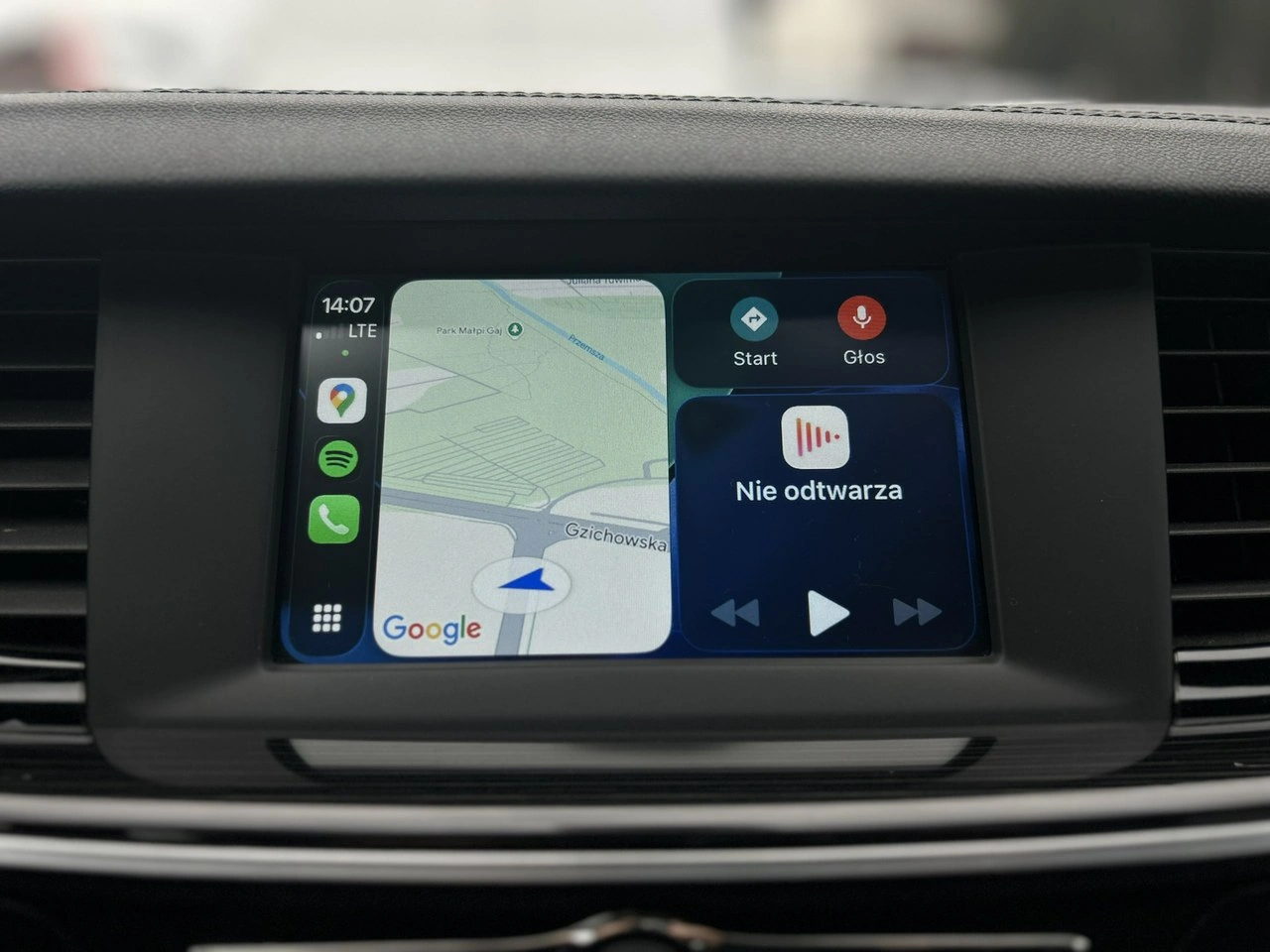 Opel Insignia - Zdjęcie 25