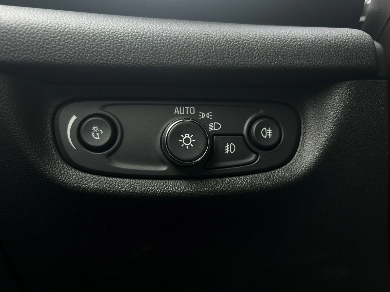 Opel Insignia - Zdjęcie 34