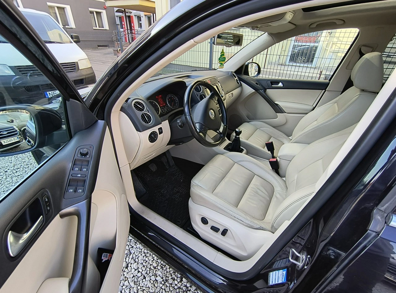Volkswagen Tiguan - Zdjęcie 10