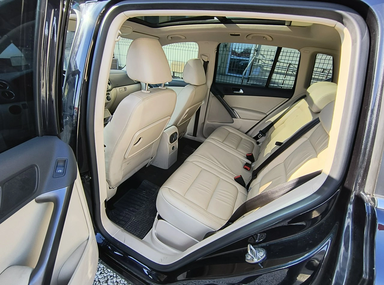 Volkswagen Tiguan - Zdjęcie 12