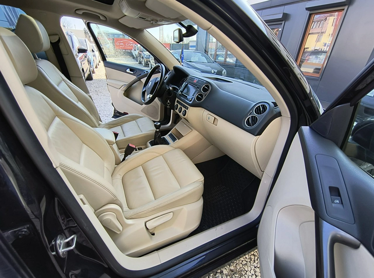 Volkswagen Tiguan - Zdjęcie 35