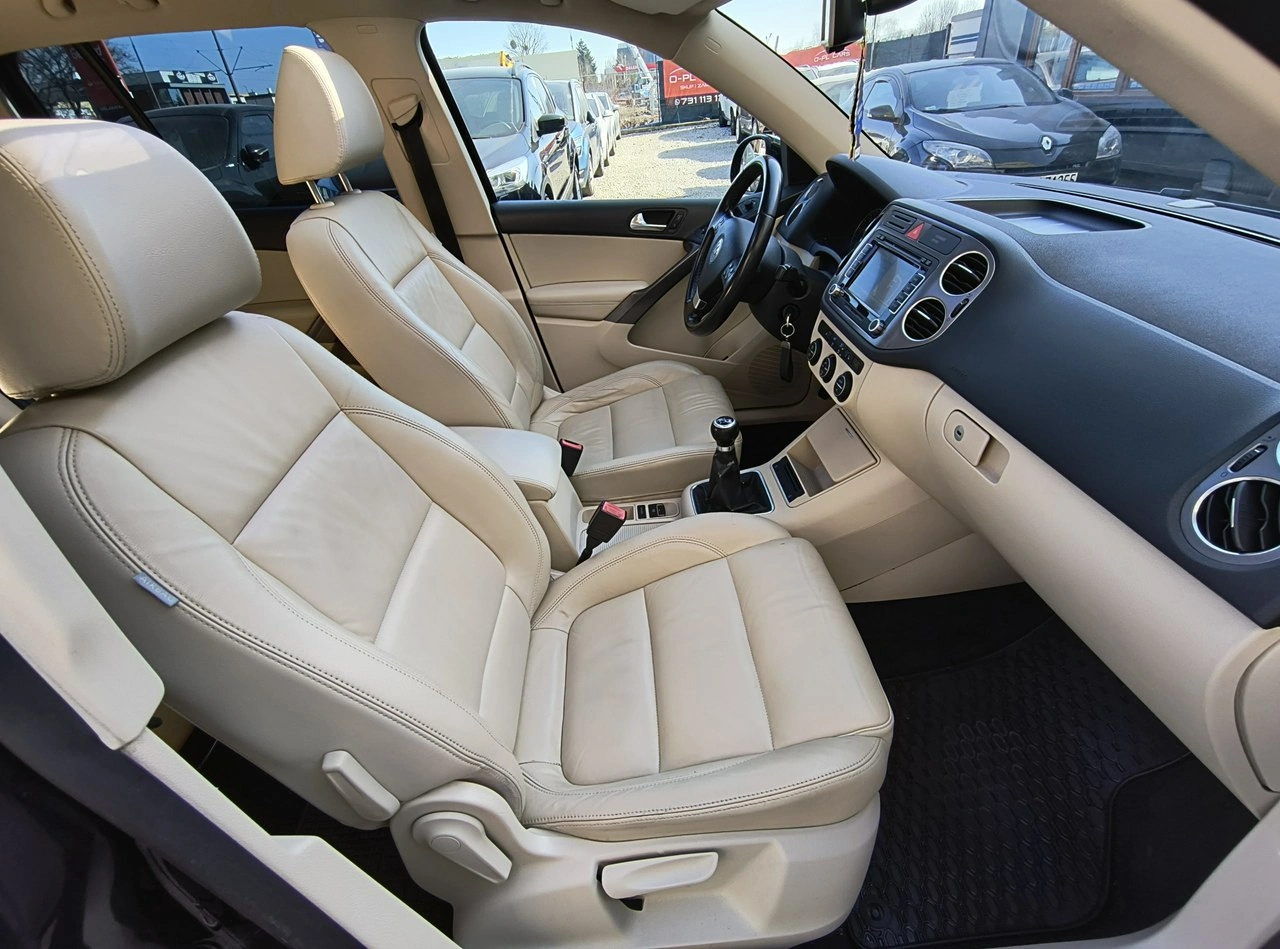Volkswagen Tiguan - Zdjęcie 34
