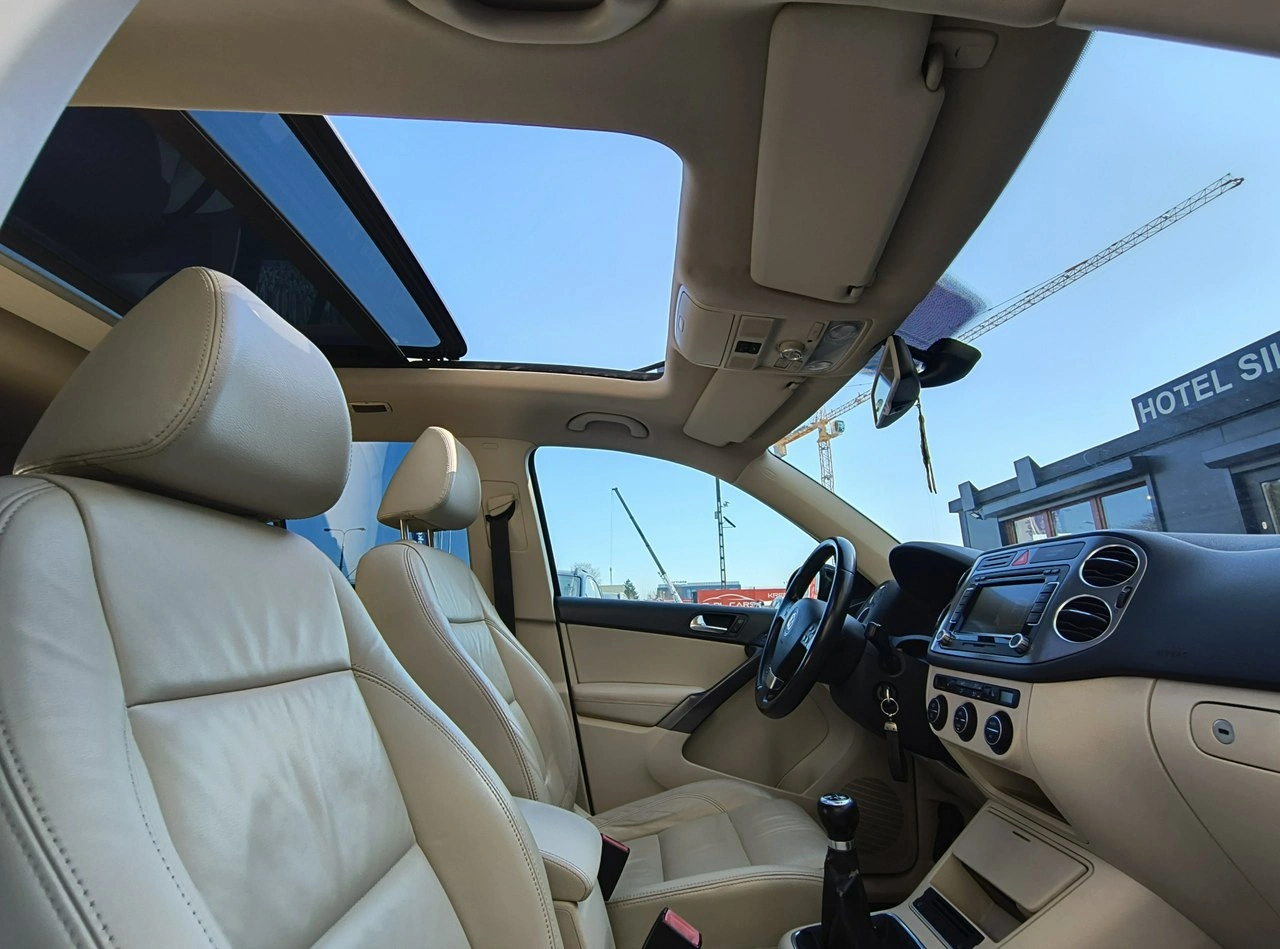 Volkswagen Tiguan - Zdjęcie 13