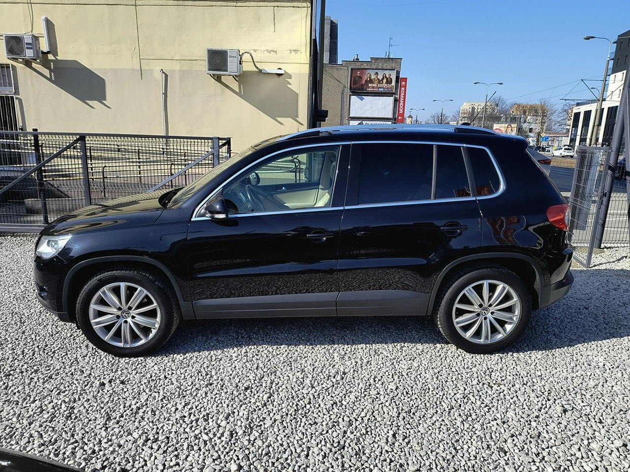 Volkswagen Tiguan - Zdjęcie 8