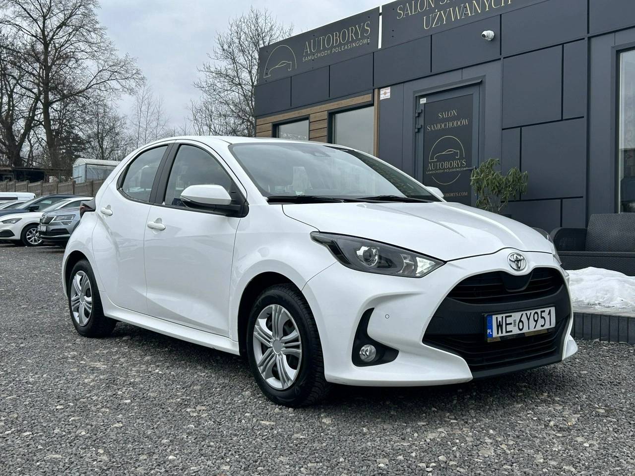 Toyota Yaris - Zdjęcie 2