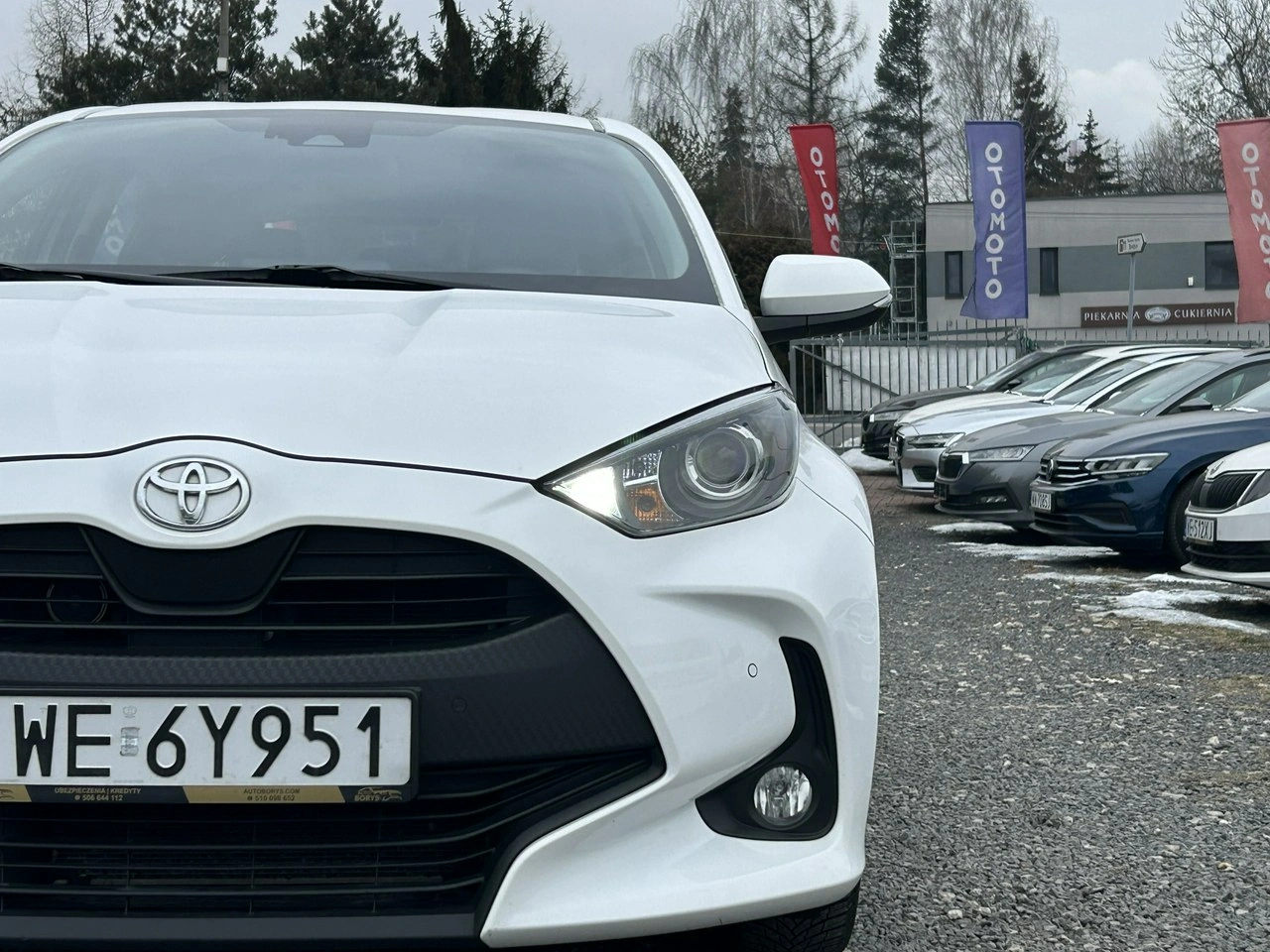 Toyota Yaris - Zdjęcie 4