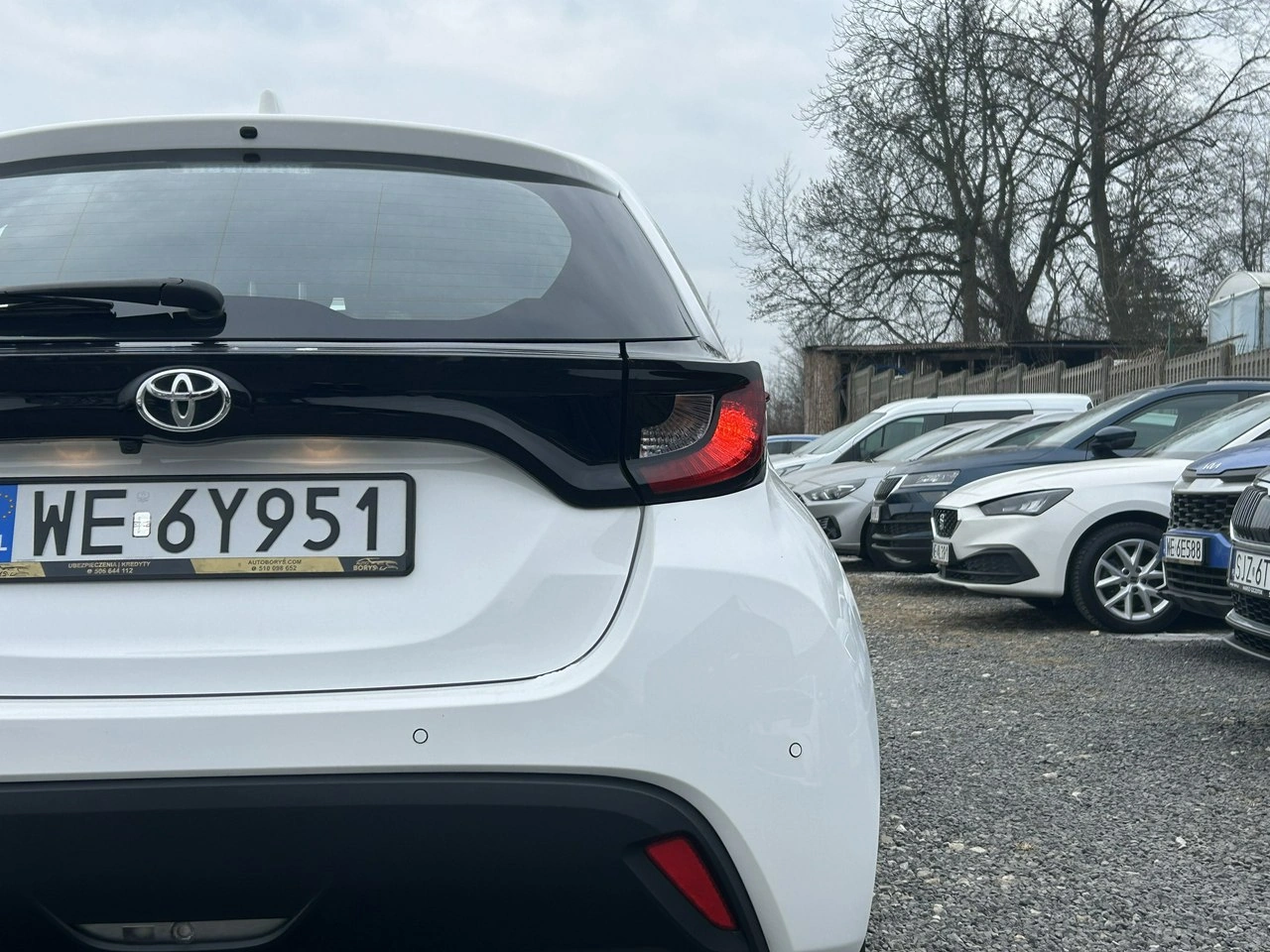 Toyota Yaris - Zdjęcie 8