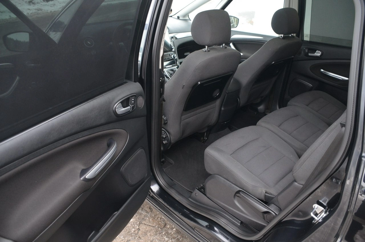 Ford S-Max - Zdjęcie 19