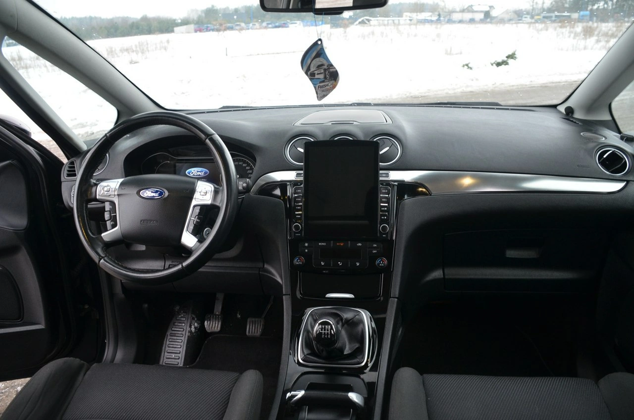 Ford S-Max - Zdjęcie 21