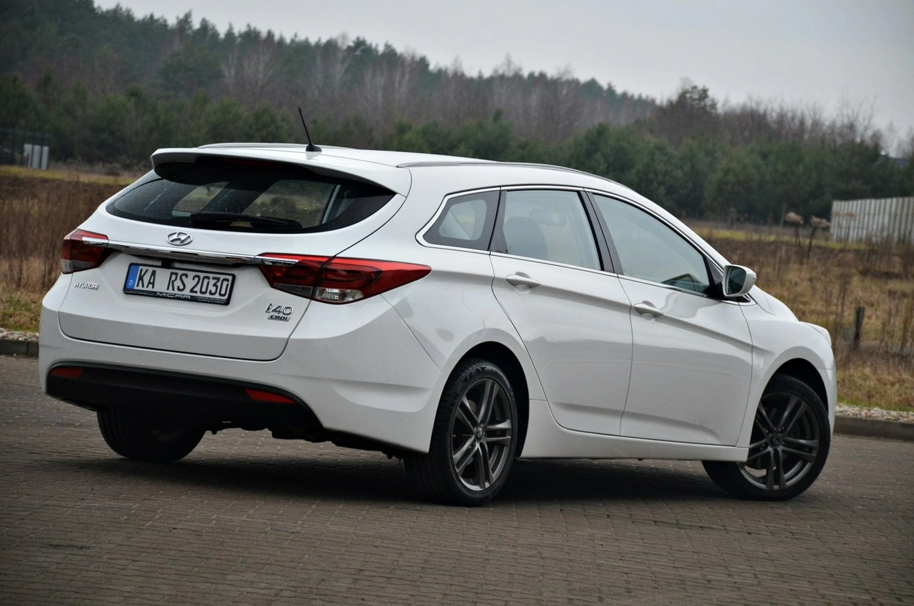 Hyundai i40 - Zdjęcie 10