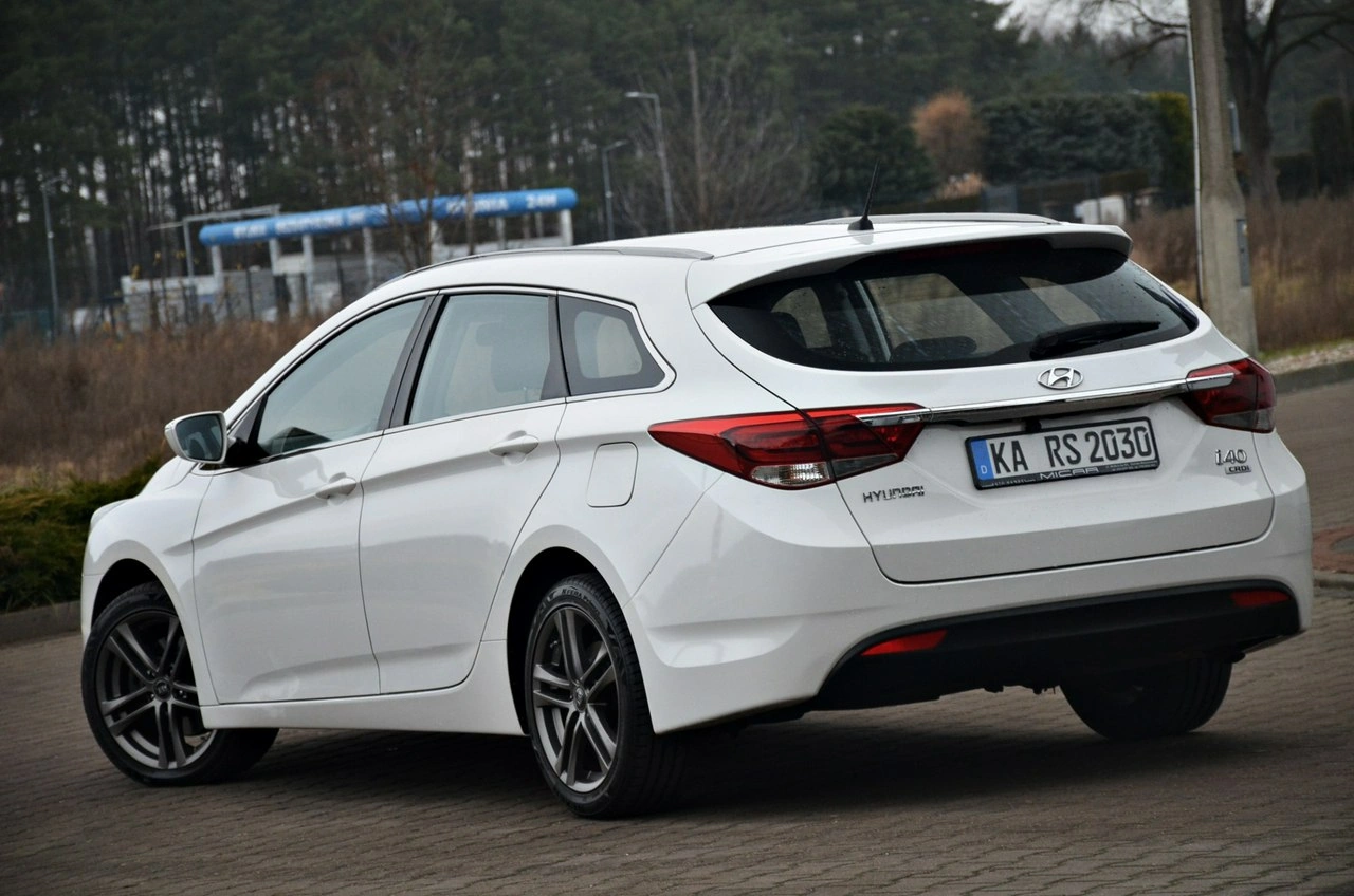 Hyundai i40 - Zdjęcie 12