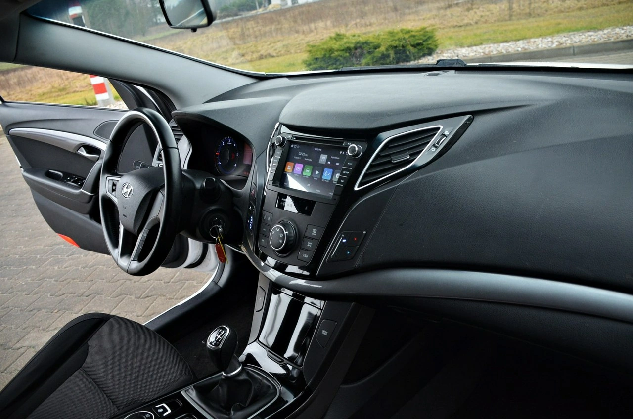 Hyundai i40 - Zdjęcie 21