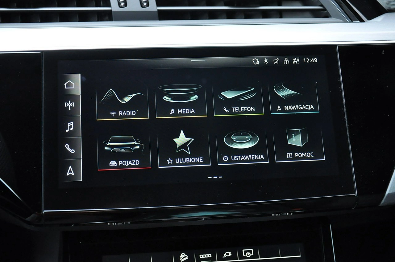 Audi SQ8 e-tron - Zdjęcie 34