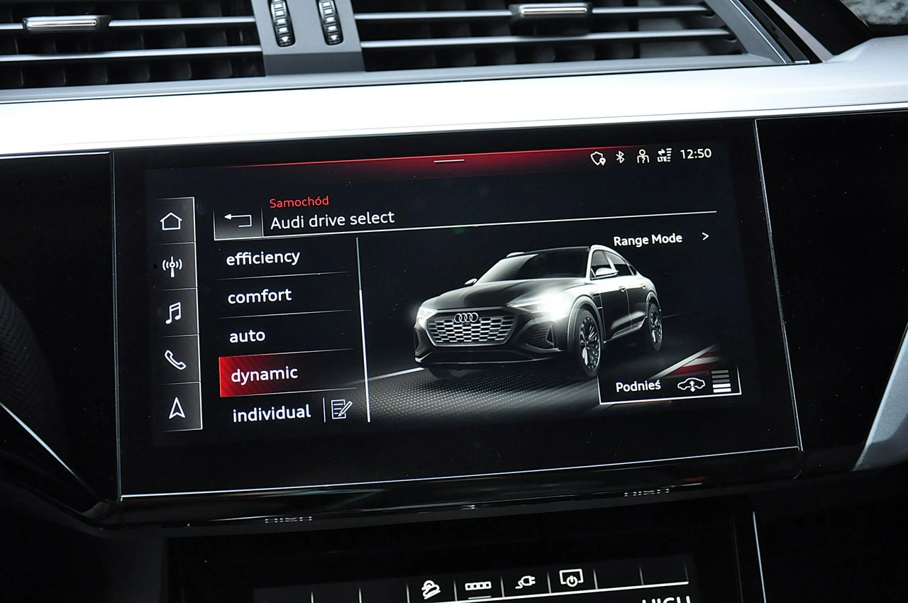 Audi SQ8 e-tron - Zdjęcie 36