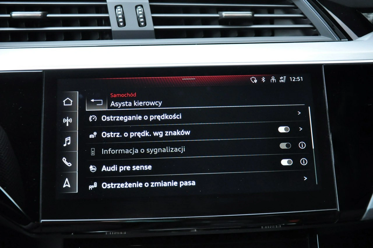 Audi SQ8 e-tron - Zdjęcie 40