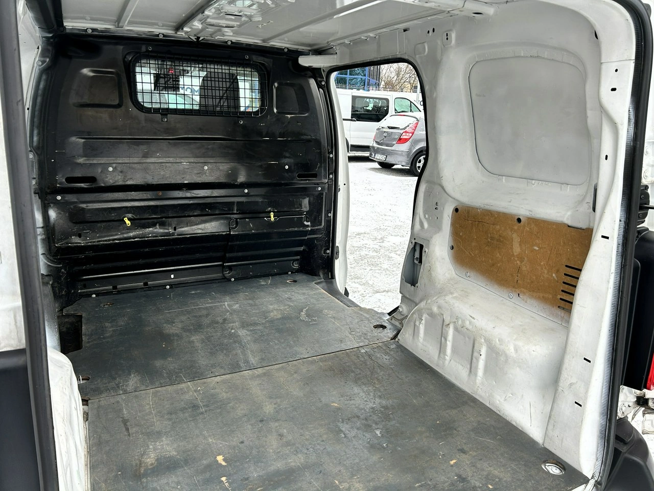 Toyota ProAce - Zdjęcie 32