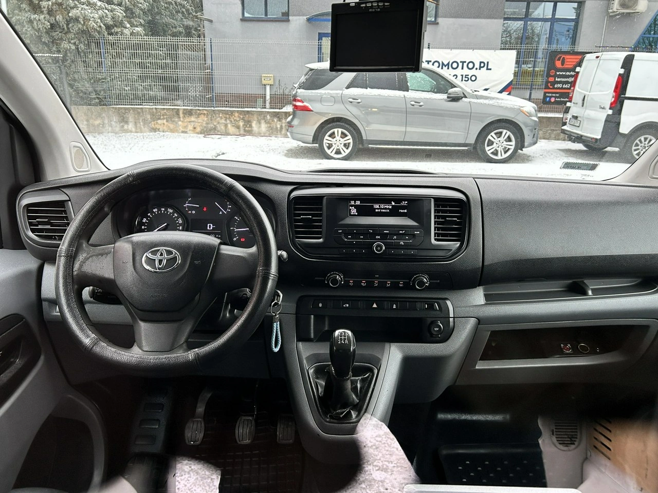 Toyota ProAce - Zdjęcie 35