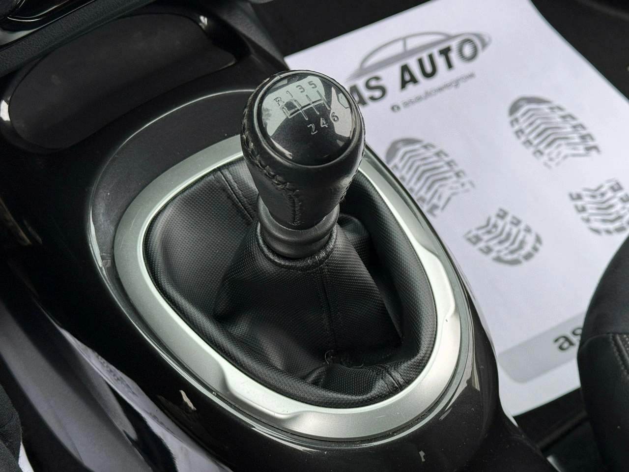 Nissan Juke - Zdjęcie 9